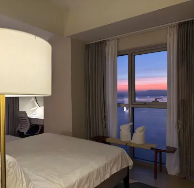 Luxury 1 Bedroom Manila BaySunset Airports Okada Solaire MOA with Parking Hotels near Terminal 2 of Ninoy Aquino International Airport