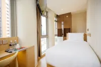 Coliwoo Orchard - Co-Living Serviced Apartments Hotel berhampiran The Star Performing Arts Centre