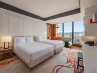 W Taipei