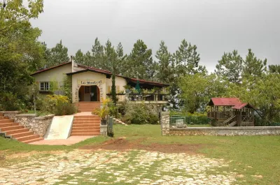 Ranch le Montcel Hotels in Fermate